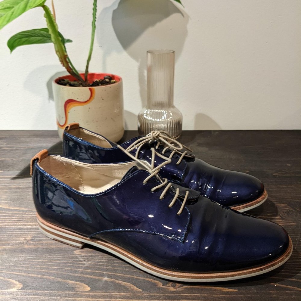 AGL Blue Patent Leather Oxford Shoes